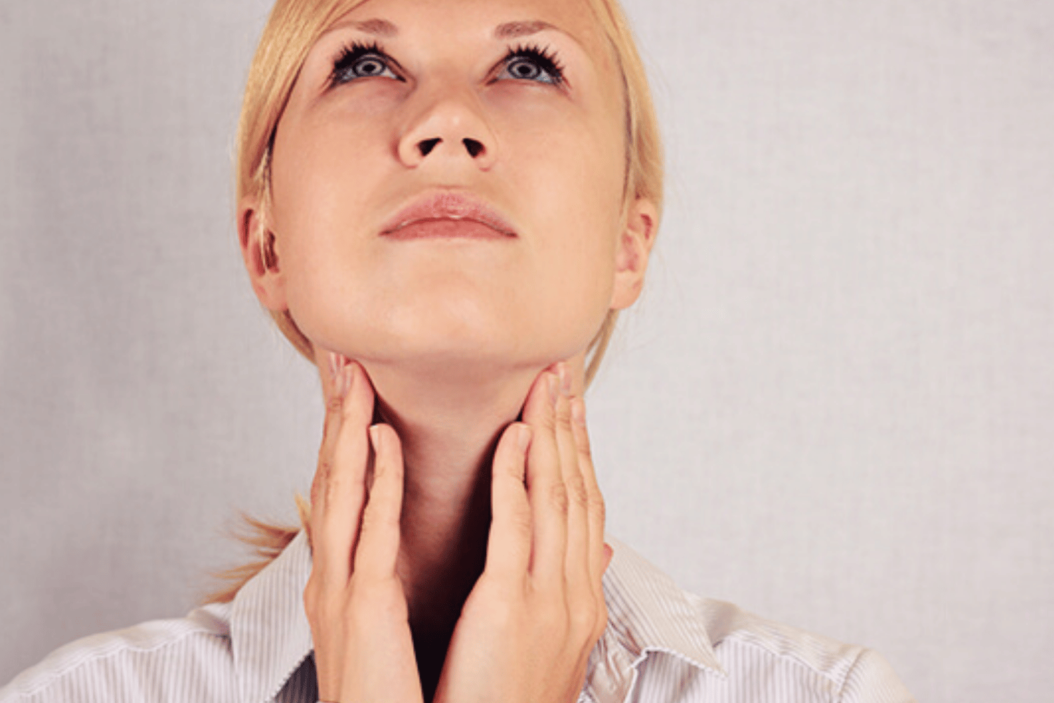 16 Warning Signs of Thyroid Hormone Imbalance You Must Not Ignore